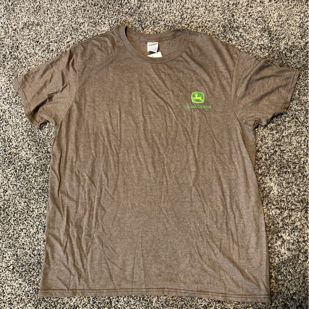 Womens XL John Deere T-shirt